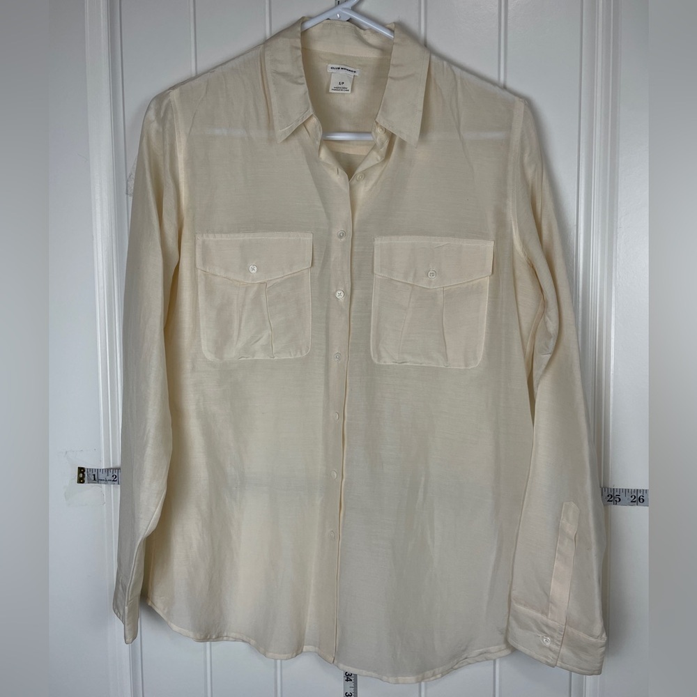 Club Monaco Cream Casual Button Down Shirt